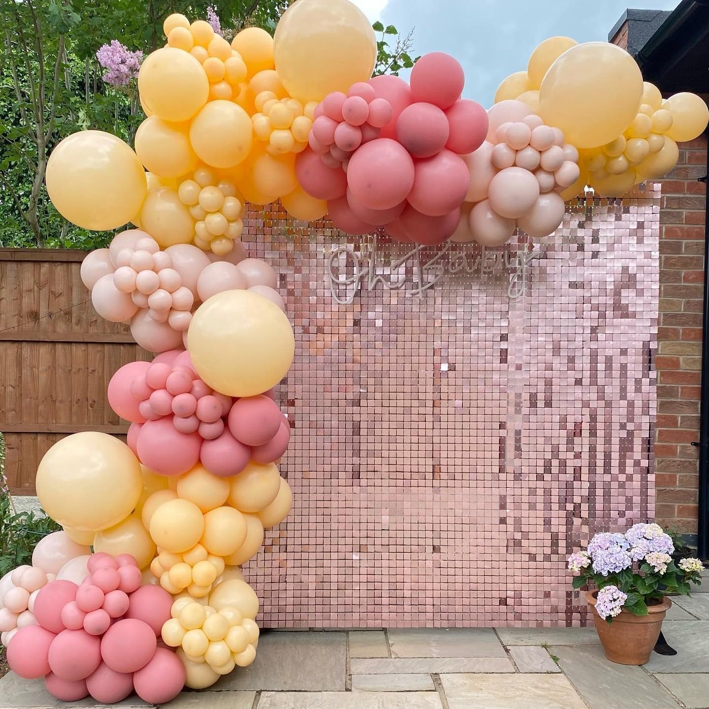 30x30cm baby pink sequin panel