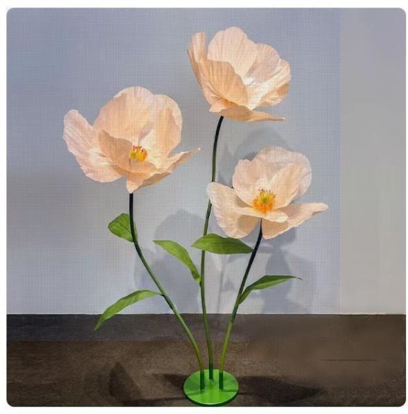 Fiore avorio in carta e metallo