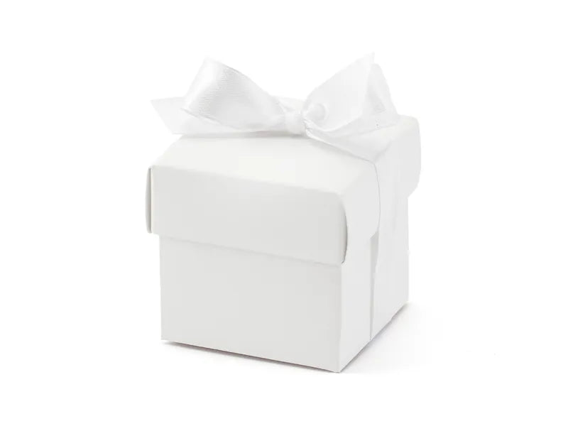 White box with white ribbon 10pcs