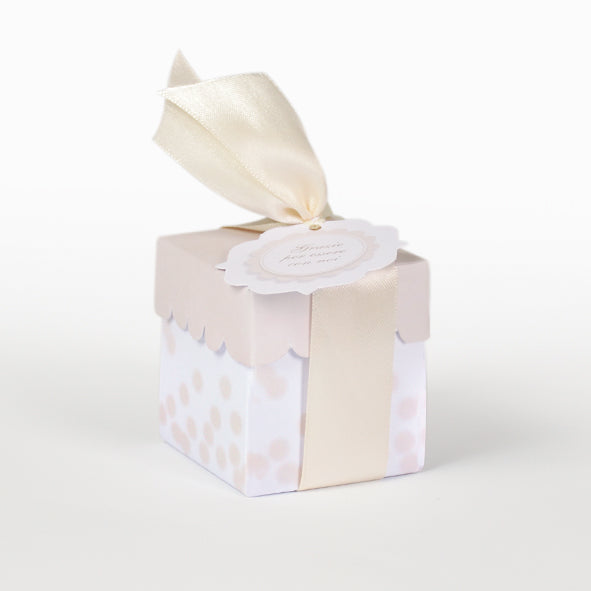 Box with sand lid and sand polka dot tray base 5x5x5.5cm