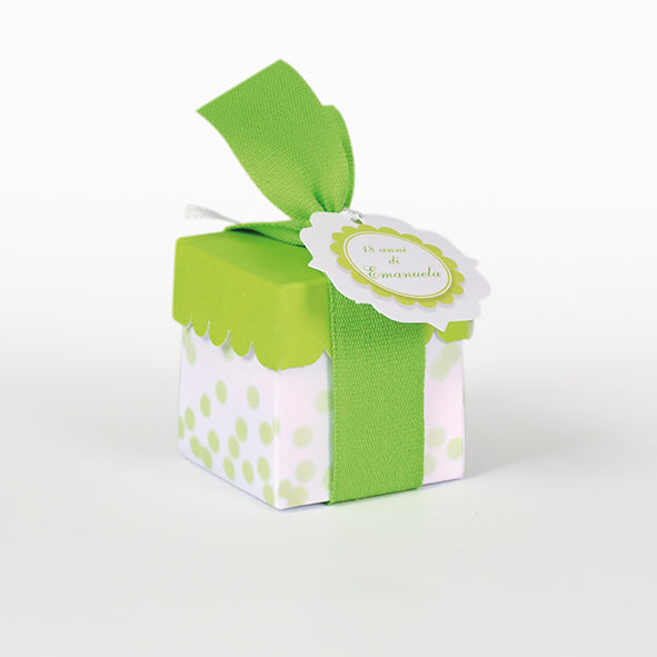 Small box with green lid and green polka dot tray bottom 5x5x5cm