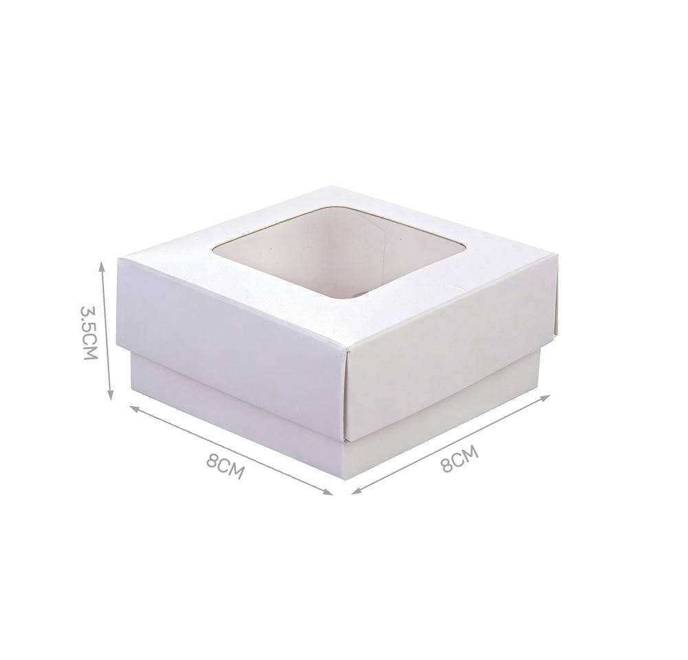 Set of 4 white cardboard boxes with dividers 8x8x3.5cm
