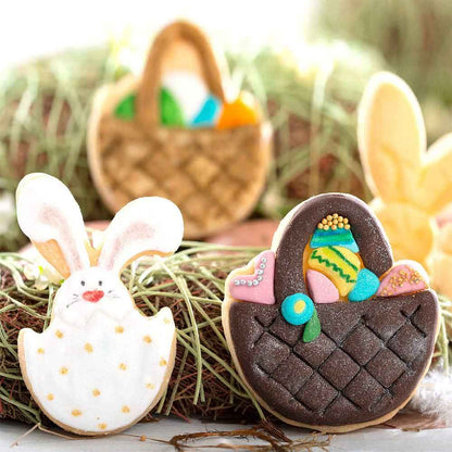 Set of 2 plastic basket and bunny cookie cutters