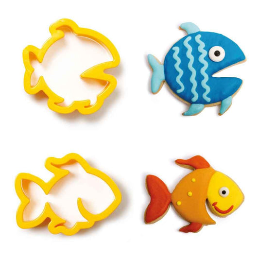 Set of 2 plastic fish cutters