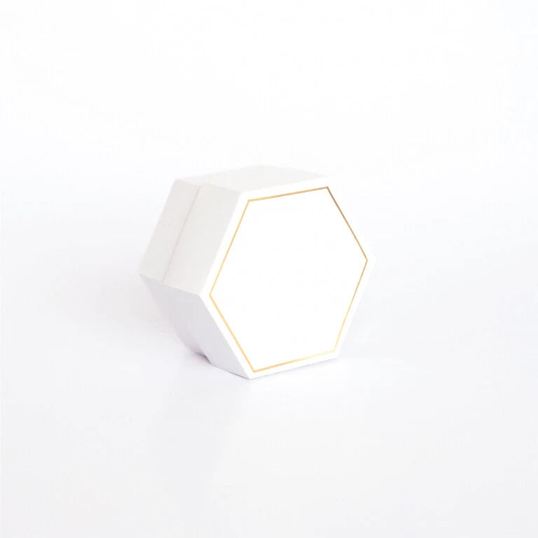 White hexagonal pencil case with bottom/lid 5.5x5.5x4cm