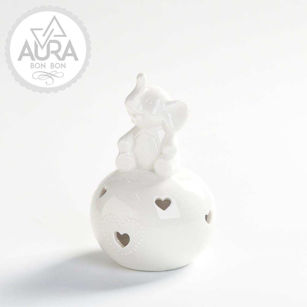 White porcelain elephant with light, 9.2x9.2x14cm
