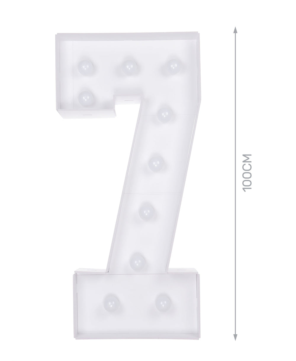 Numero 7 in cartone con luce calda