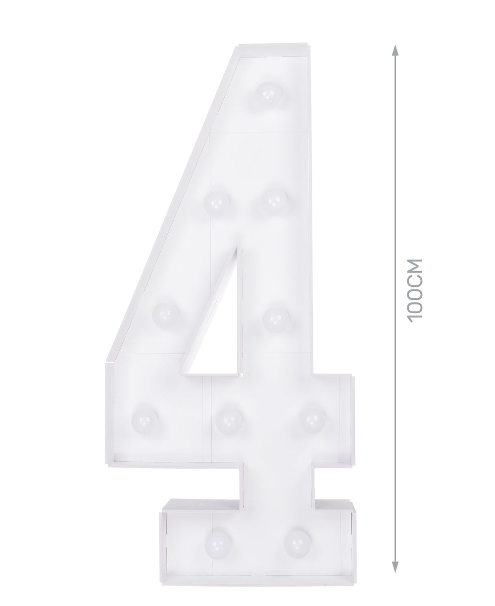 Numero 4 in cartone con luce calda