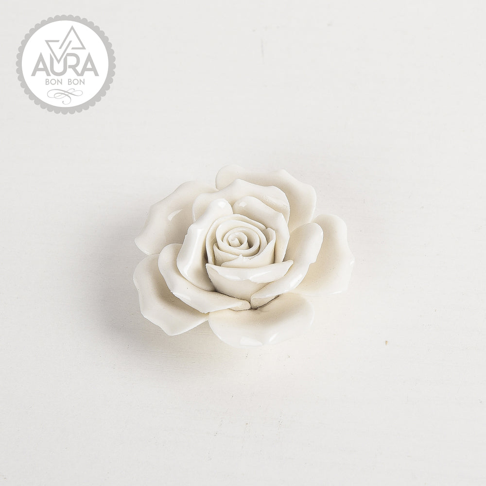 5.8cm white ceramic rose