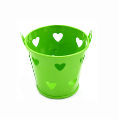 Secchiello in latta verde chiaro con cuori 5,5x5,3cm